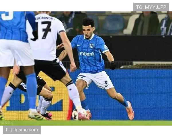 维拉阵容深度解析：关键球员状态持续回暖，新赛季前景备受期待