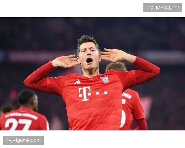 戴维斯边路防守硬度与对抗表现分析