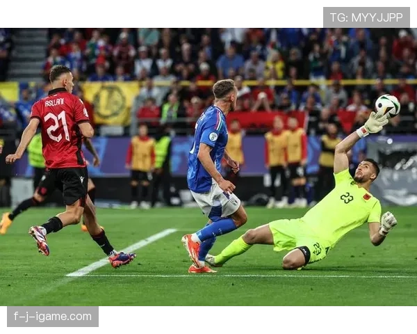 巴斯托尼：意大利欧洲杯冠军成员完成国家队突破