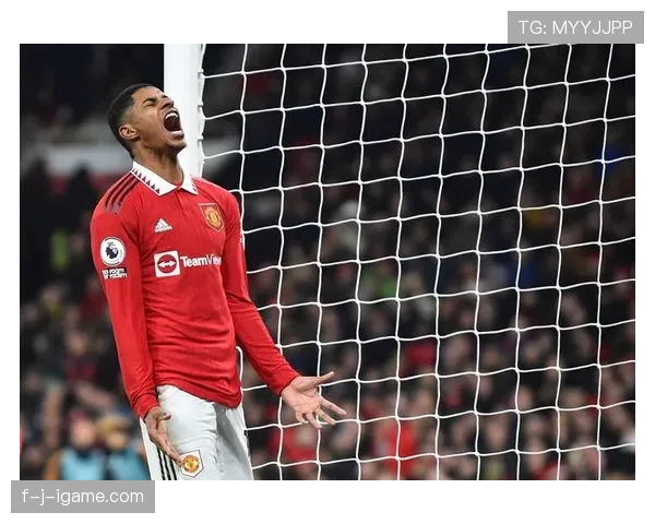 埃文·莫布里挡拆保护提升禁区效率较上季显著